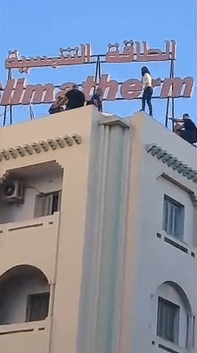 girl suicide tunisia