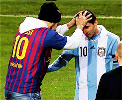 football fans messi