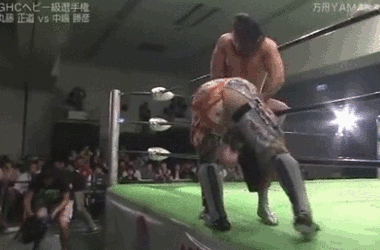 pro wrestling piledriver apron