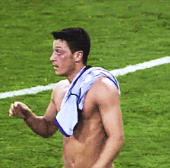 football real madrid shirtless