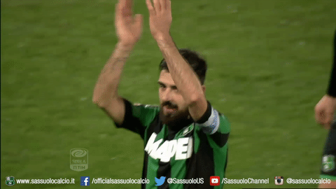 sassuolocalcio vittoria applauso magnanelli