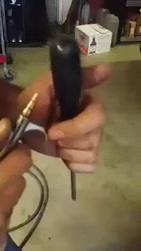 interesting trick screwdriver