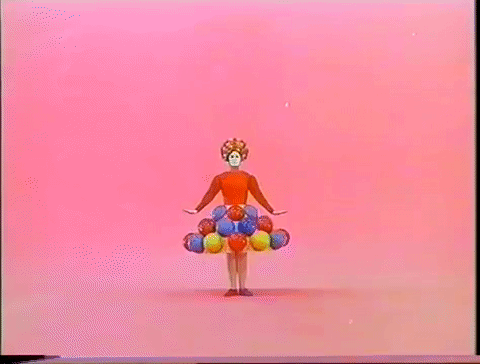 aris bauhaus oskar schlemmer dia triadische ballet