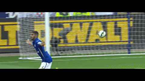 lcfc goal celebrate mahrez