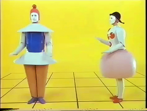 aris bauhaus oskar schlemmer dia triadische ballet