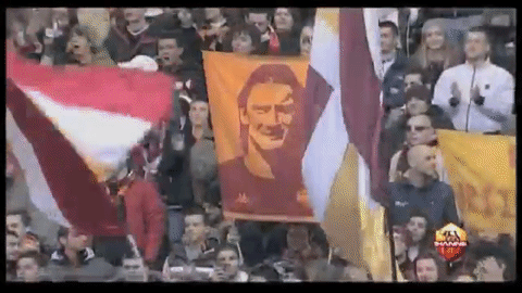 roma flag banner totti