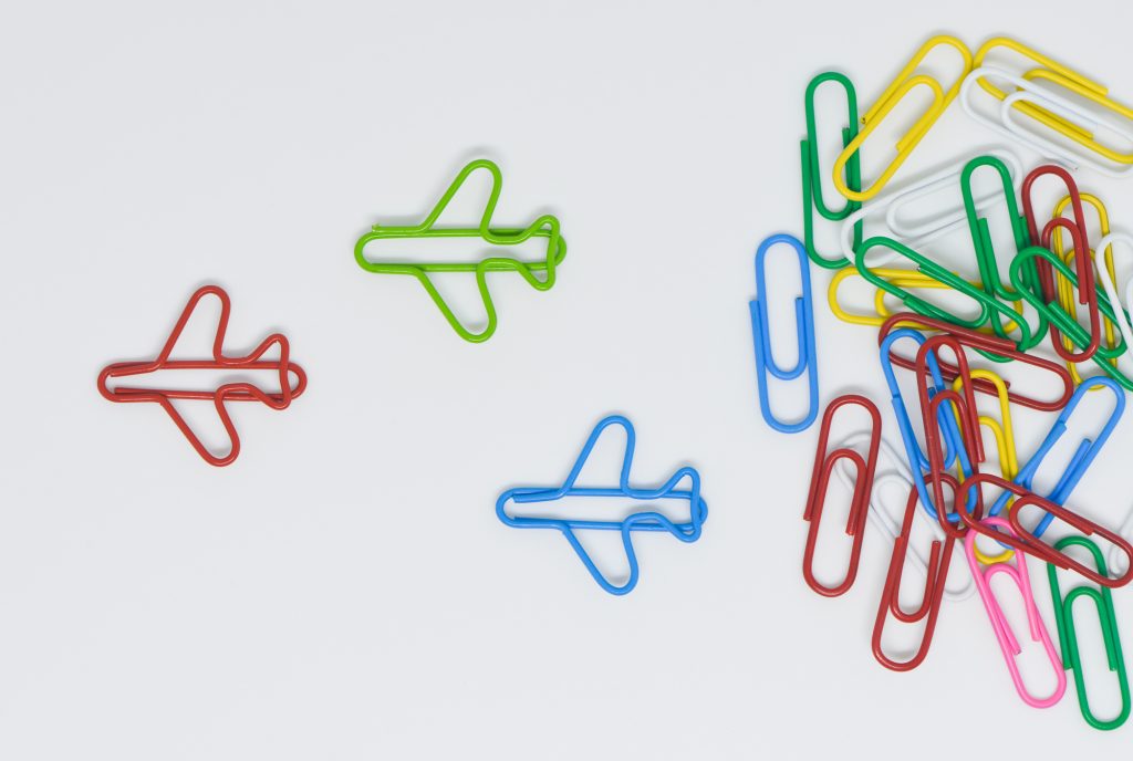 10 Amazing Uses For Paper Clips