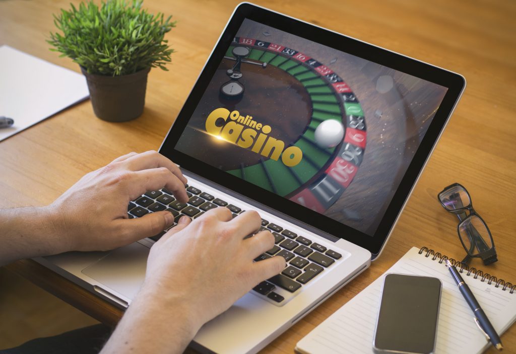 online casino on laptop
