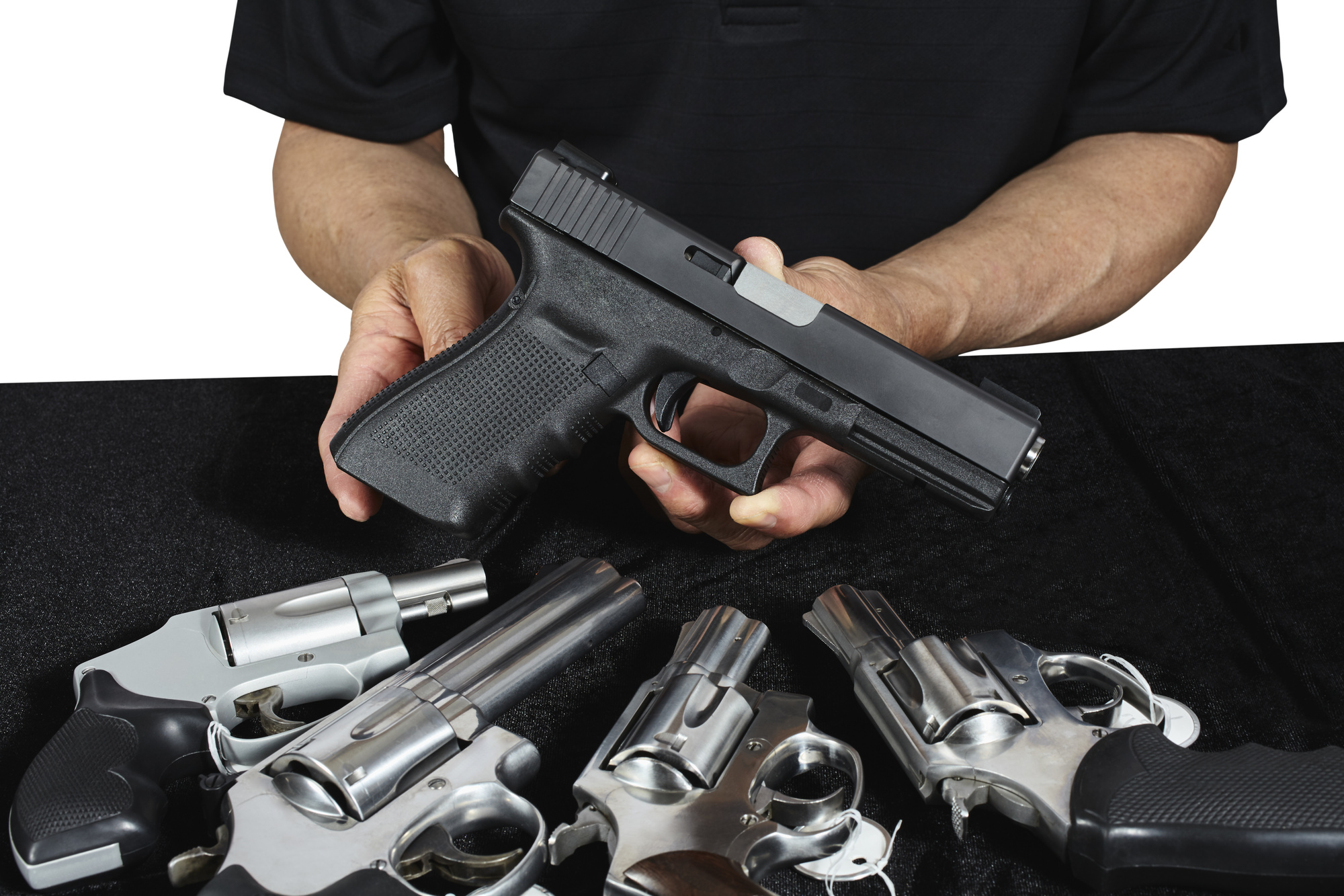 5 Fantastic Gift Ideas for the Gun Enthusiasts in Your Life